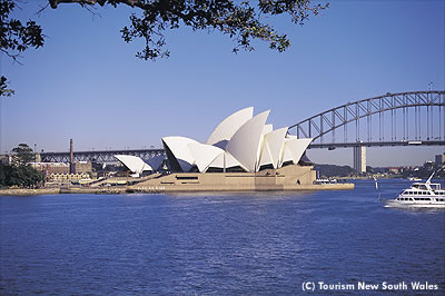 シドニーのシンボル「オペラハウス」